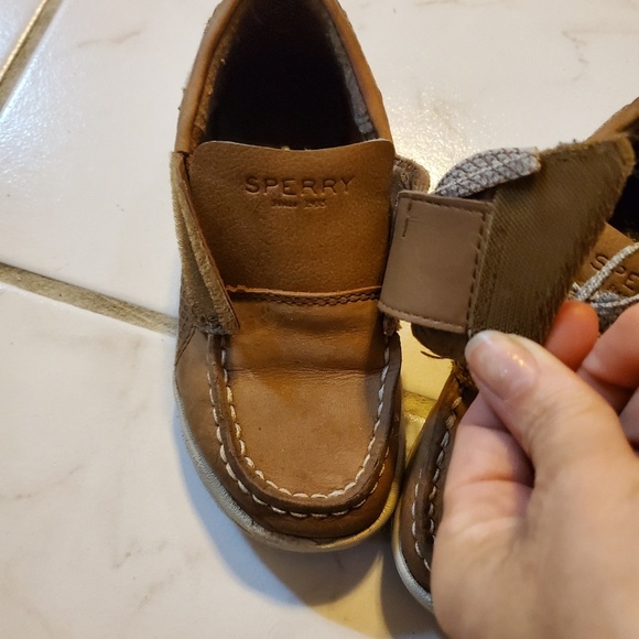 Boys Sperry's, Tommy Hilfiger, and nike soccer - Picture 4 of 5